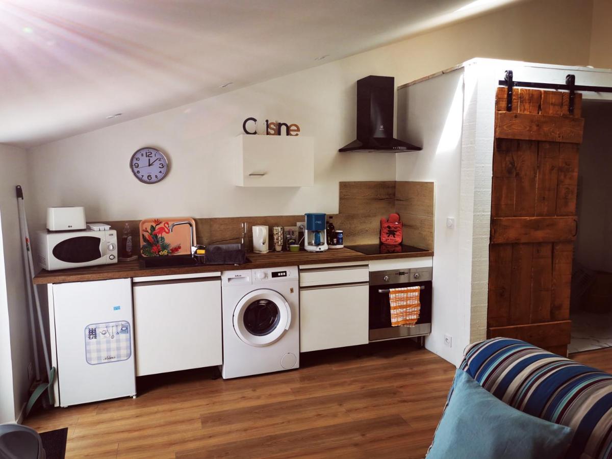 Appartement Avec Terrasse Saint-Martin-de-Brômes Buitenkant foto